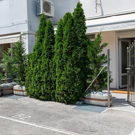 Stylish Apartment Mediterraneo โปเรช ภายนอก รูปภาพ